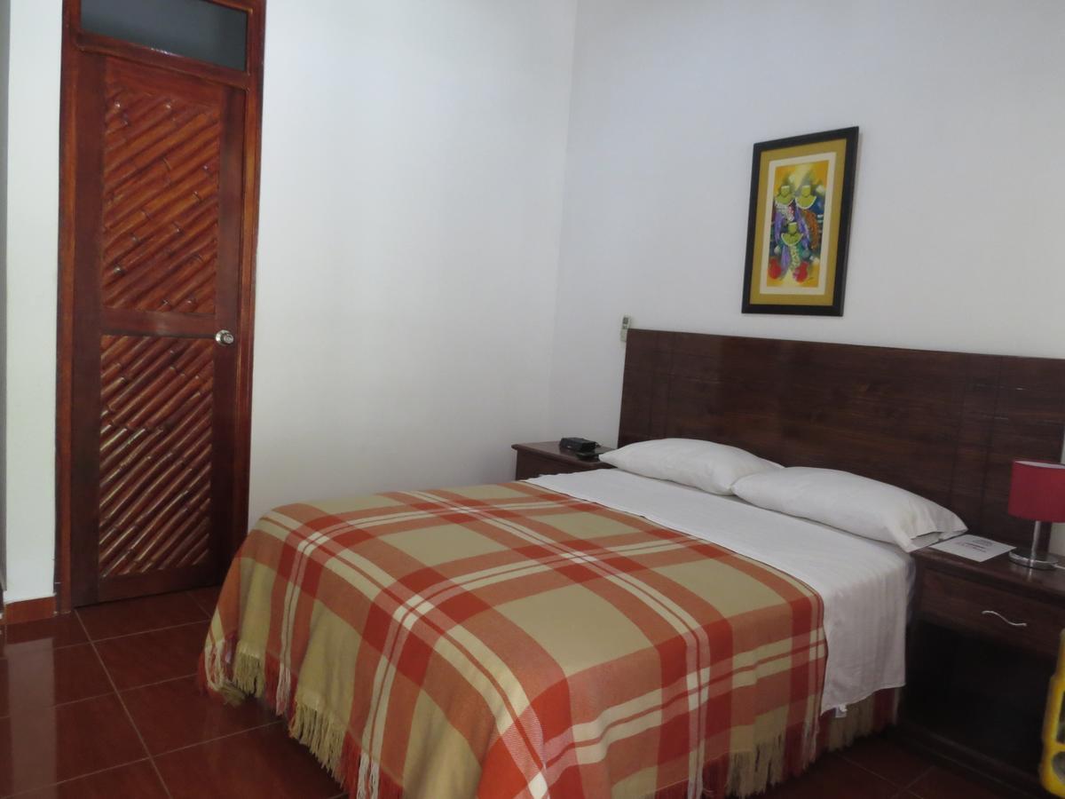 La Choza Bungalows Тамбо-Гранде Экстерьер фото