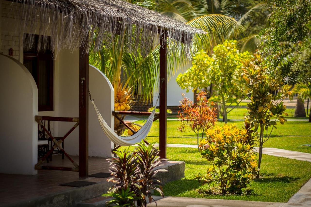 La Choza Bungalows Тамбо-Гранде Экстерьер фото