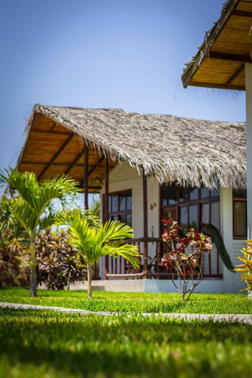 La Choza Bungalows Тамбо-Гранде Экстерьер фото